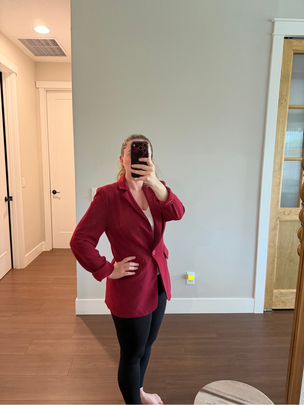 Women's Burgundy Blazer Jacket - Classic Single-Button Tailored Coat - Picture 2 of 4